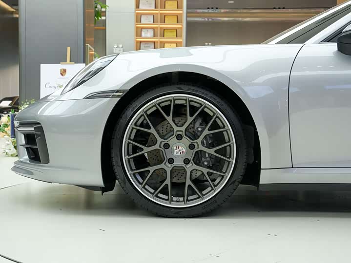 Фото 26 - Porsche 911