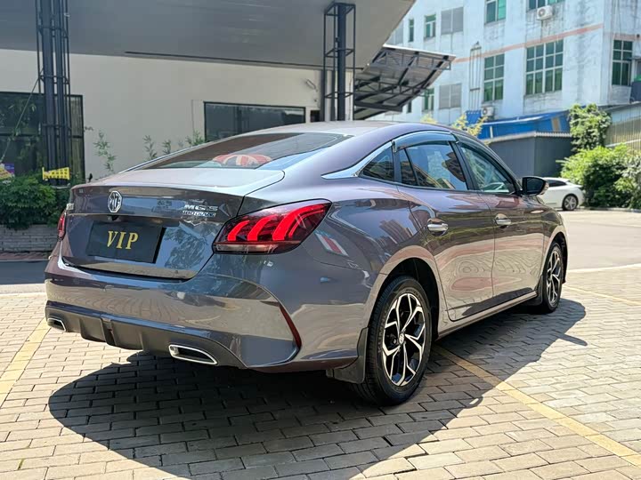 Фото 7 - MG Motor 5