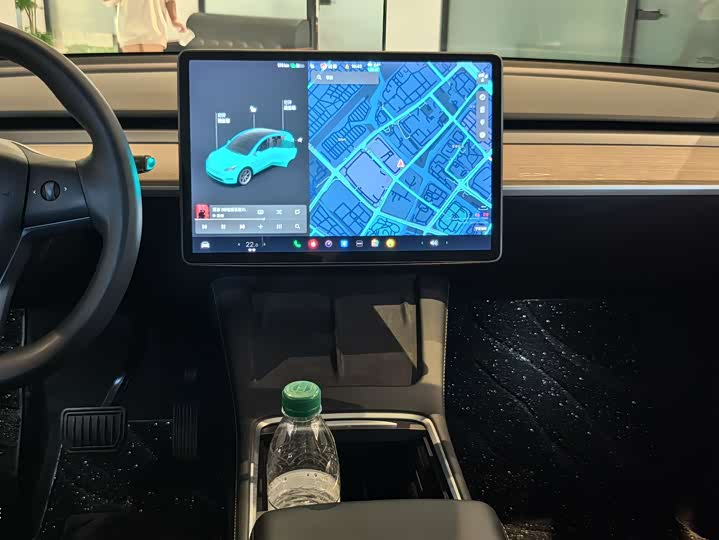 Фото 4 - Tesla Model Y
