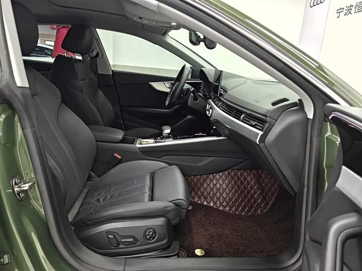 Фото 10 - Audi A5