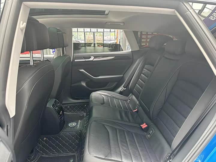 Фото 13 - Volkswagen CC