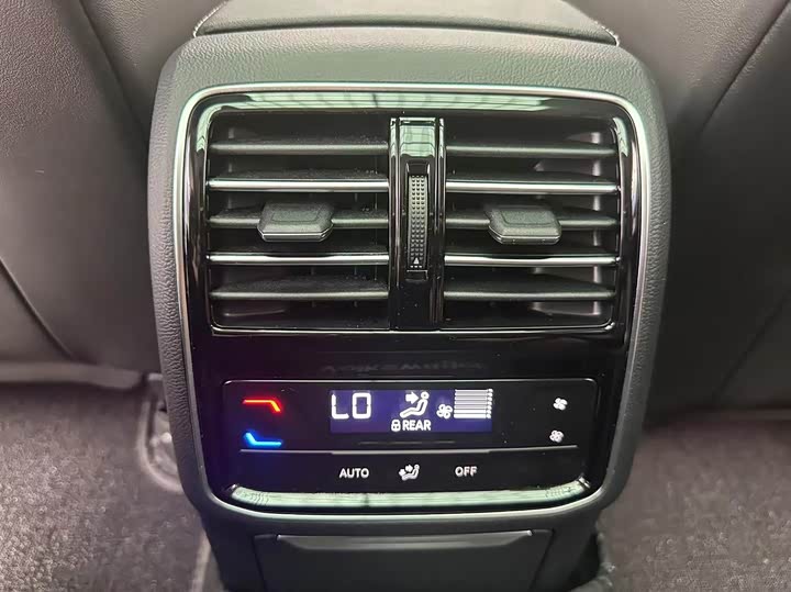 Фото 16 - Volkswagen CC