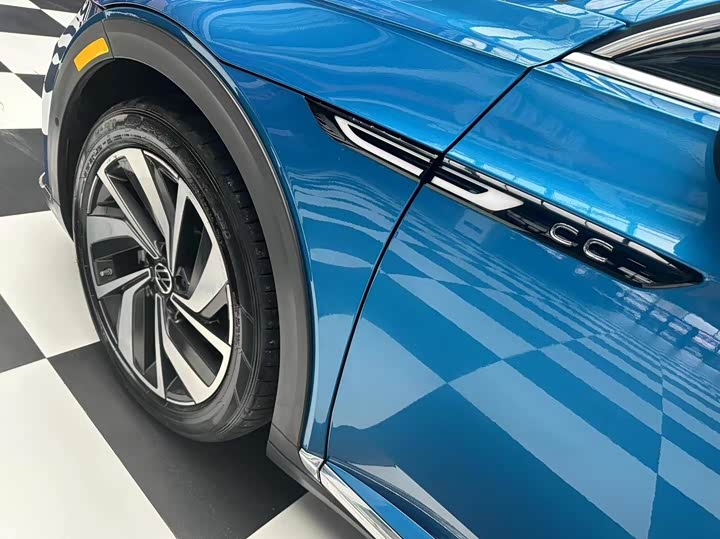 Фото 9 - Volkswagen CC