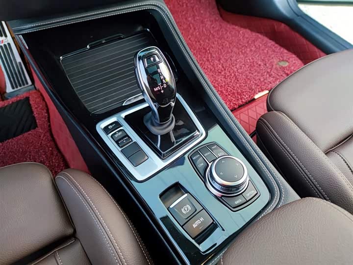 Фото 13 - BMW 1 Series