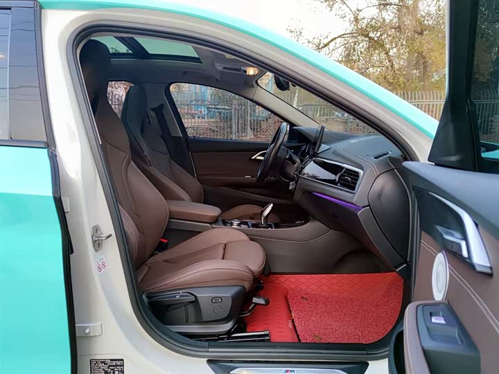 Фото 8 - BMW 1 Series