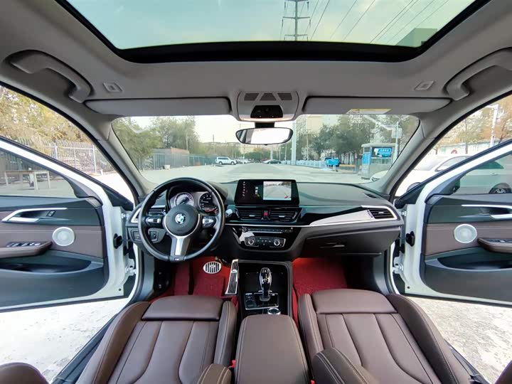 Фото 9 - BMW 1 Series