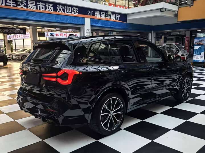 Фото 16 - BMW X3