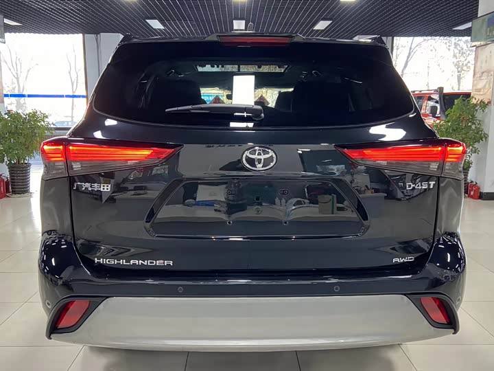 Фото 5 - Toyota Highlander