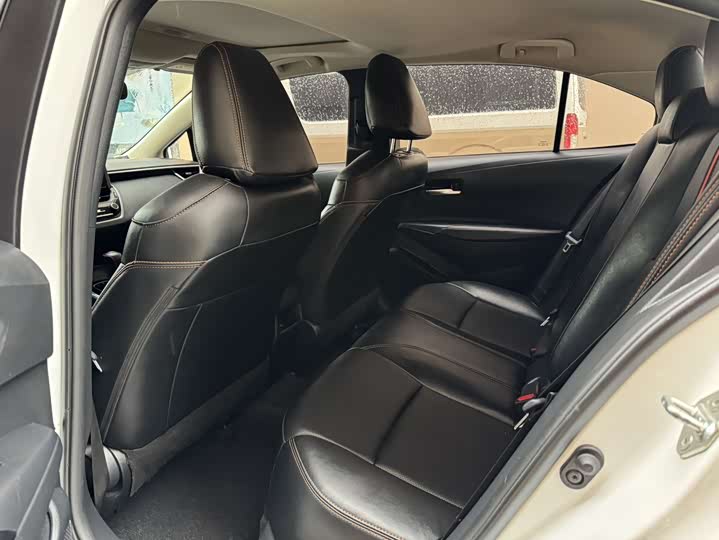 Фото 7 - Toyota Corolla