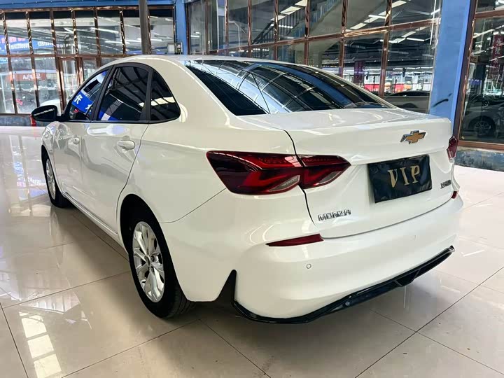 Фото 7 - Chevrolet Monza