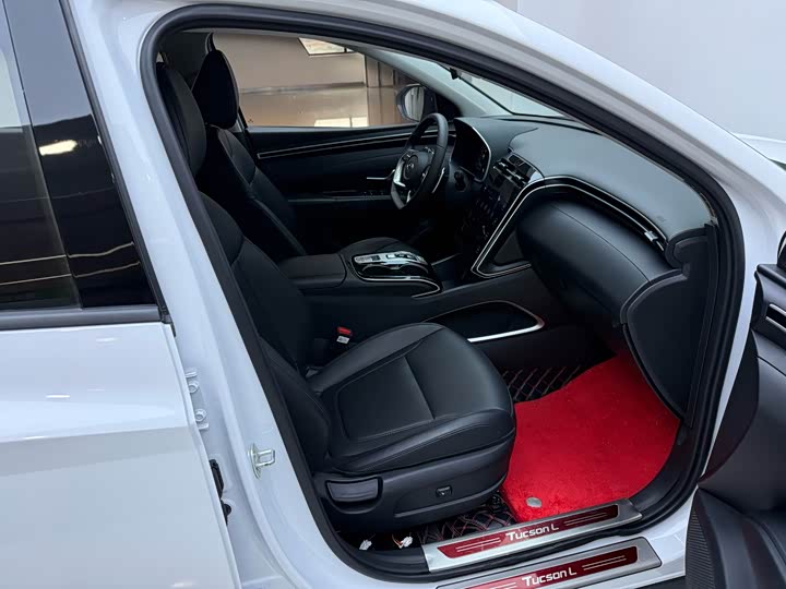 Фото 19 - Hyundai Tucson L