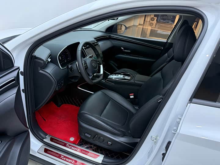 Фото 8 - Hyundai Tucson L