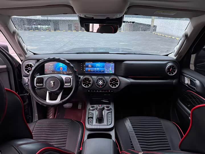 Фото 10 - Tank 300