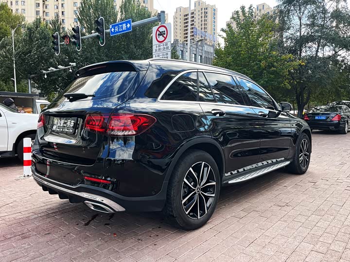 Фото 5 - Mercedes-Benz GLC-Class