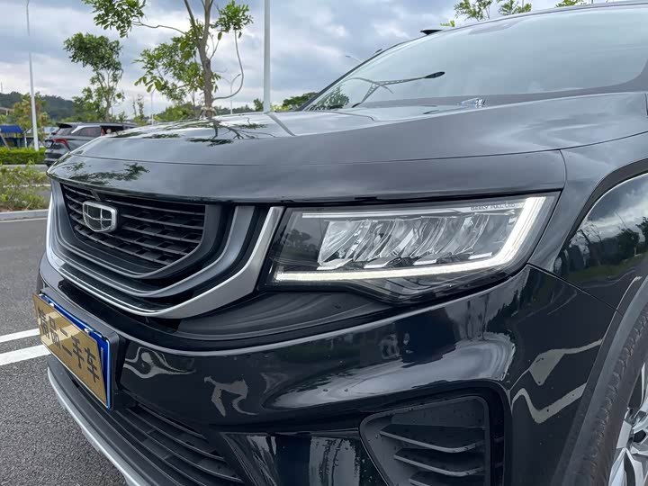 Фото 30 - Geely Okavango