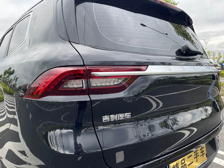 Фото 31 - Geely Okavango