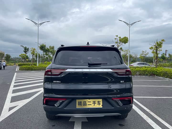 Фото 9 - Geely Okavango