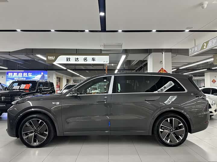 Фото 10 - LiXiang L9