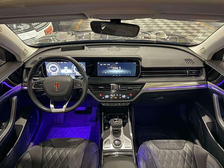 Фото 11 - Hongqi HS5