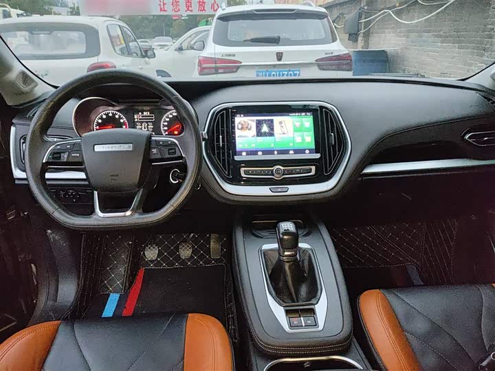 Фото 10 - Jetour X70M