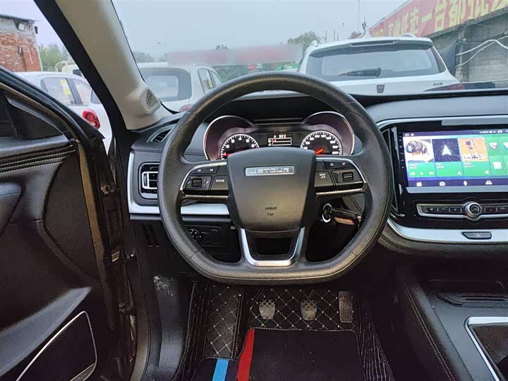 Фото 11 - Jetour X70M