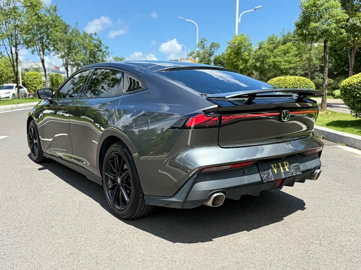 Фото 5 - Changan UNI-V