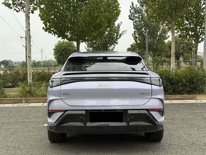 Фото 8 - BYD Sea Lion 07 EV