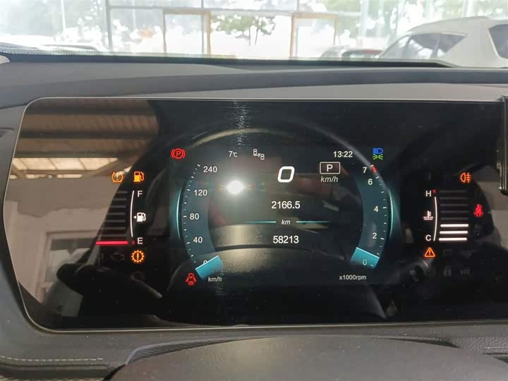 Фото 12 - Beijing X7