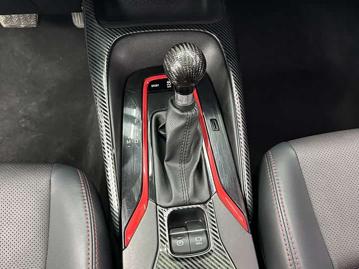 Фото 14 - Toyota Levin