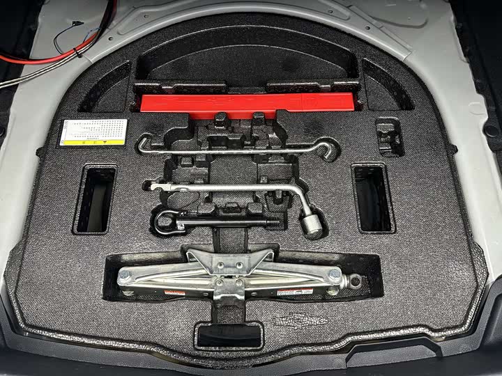 Фото 16 - Toyota Levin