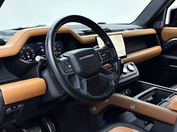 Фото 14 - Land Rover Defender