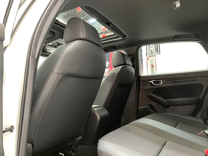 Фото 13 - Honda Civic