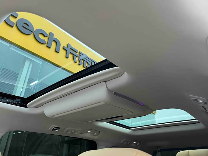 Фото 16 - GAC Trumpchi E8