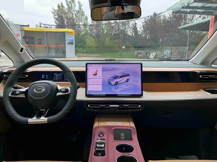 Фото 18 - GAC Trumpchi E8