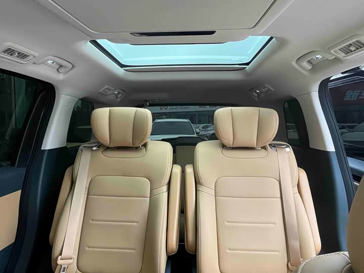 Фото 20 - GAC Trumpchi E8