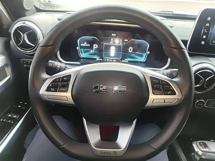 Фото 11 - BAIC Beijing BJ40