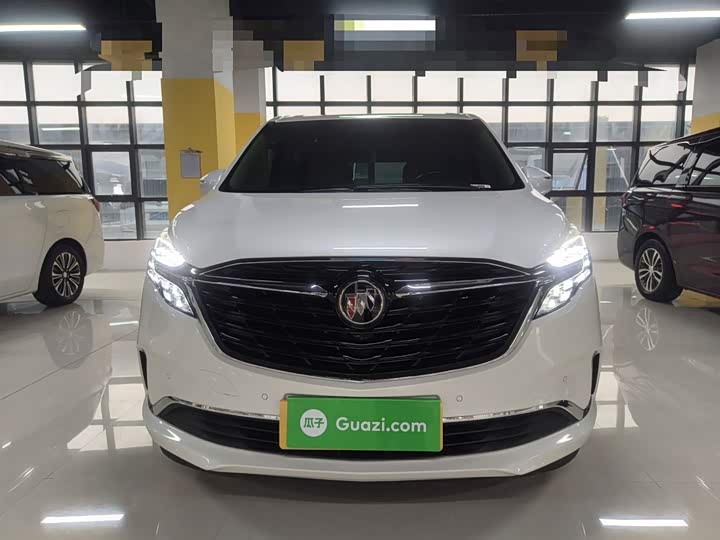 Фото 3 - Buick GL8 ES