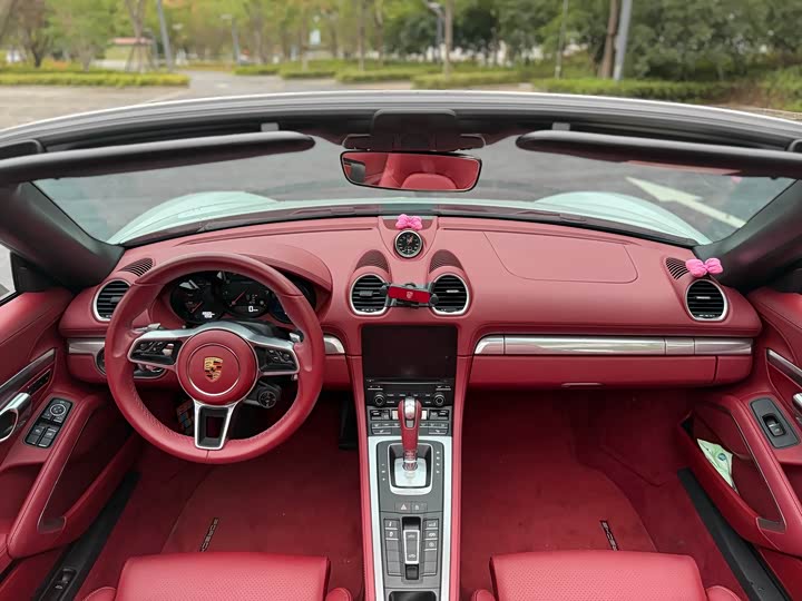 Фото 10 - Porsche 718