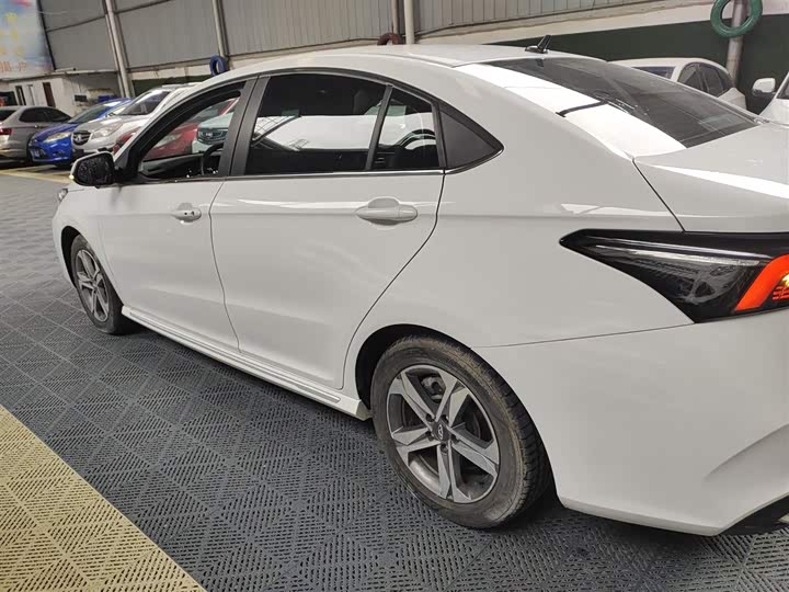 Фото 5 - Chery Omoda S5 (Arrizo 5 Plus)