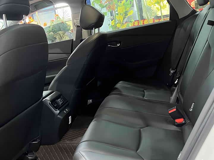 Фото 6 - Honda Inspire