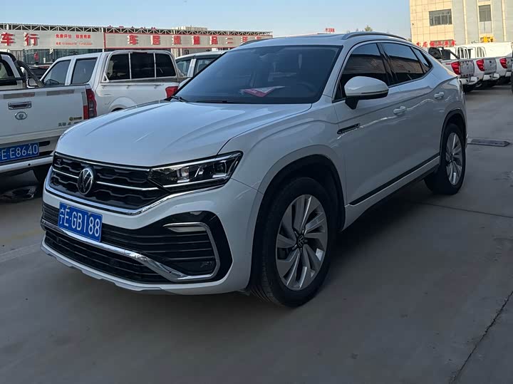 Фото 1 - Volkswagen Tayron X