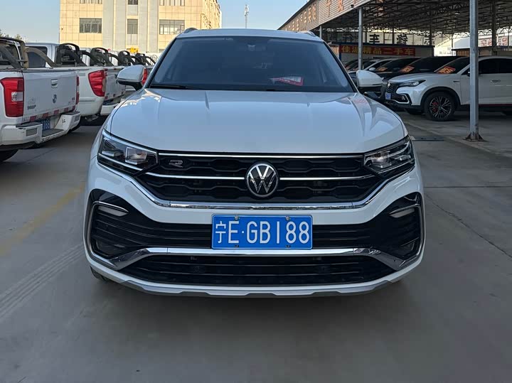 Фото 2 - Volkswagen Tayron X