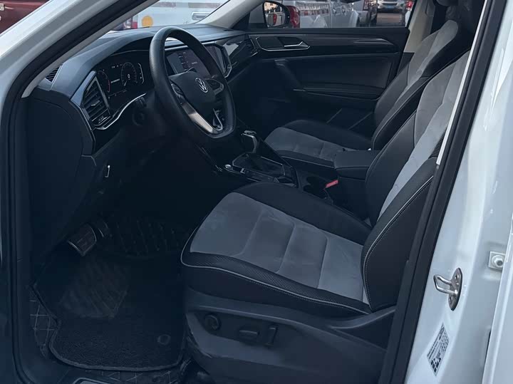 Фото 9 - Volkswagen Tayron X