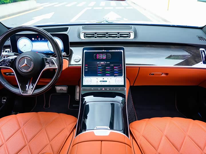 Фото 14 - Mercedes-Benz Maybach S-Class