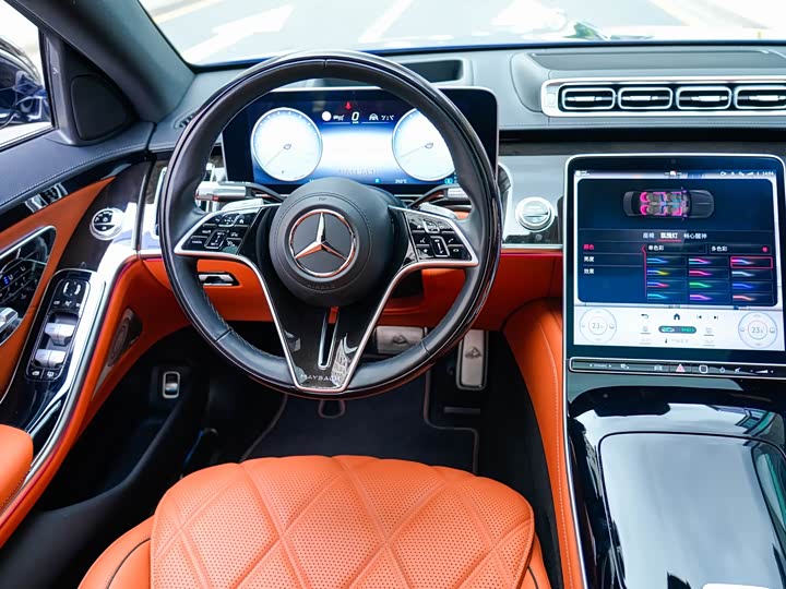 Фото 15 - Mercedes-Benz Maybach S-Class