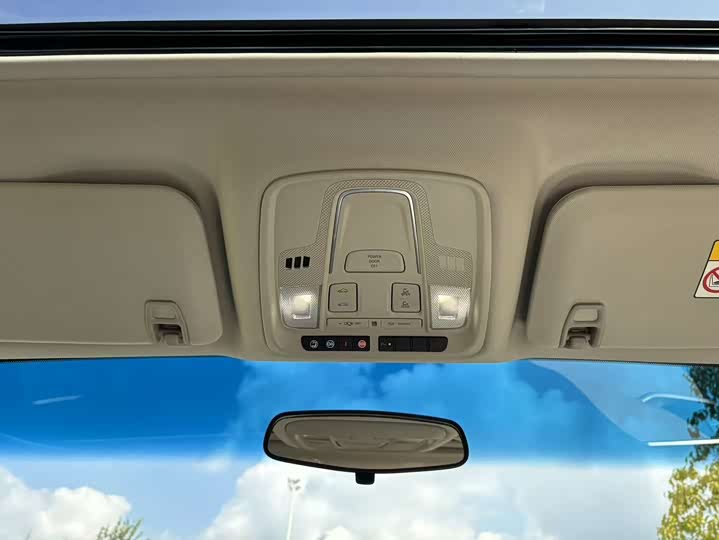 Фото 12 - Buick GL8 ES