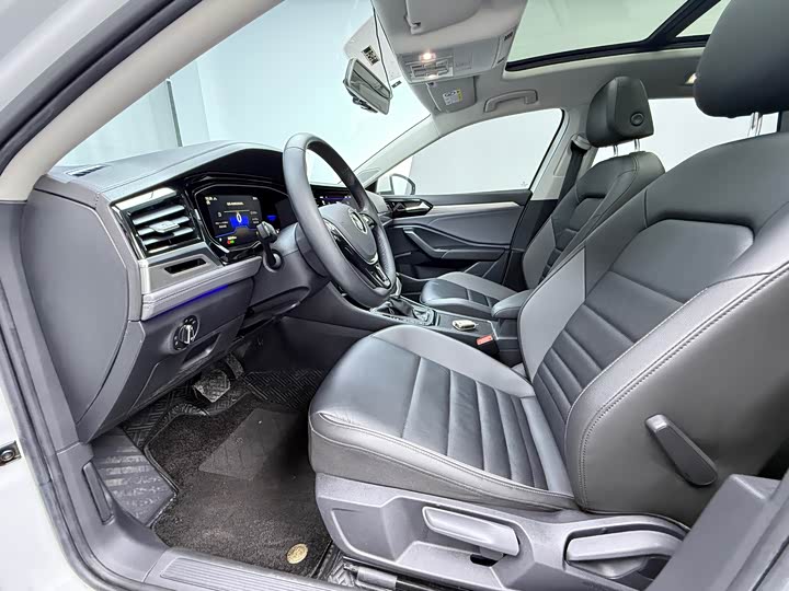 Фото 5 - Volkswagen Sagitar L