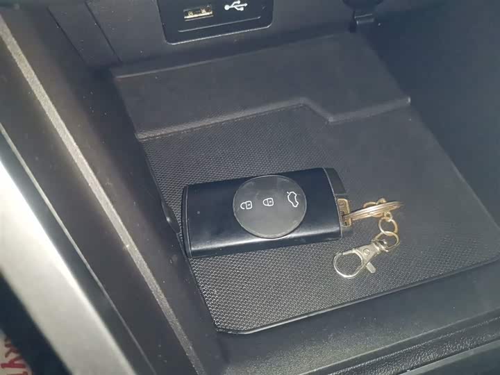 Фото 9 - Chery Tiggo 3x