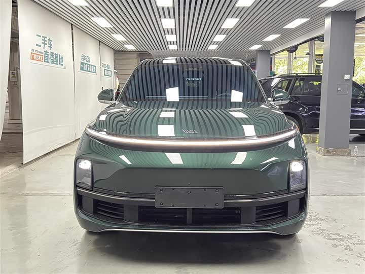 Фото 2 - LiXiang L8