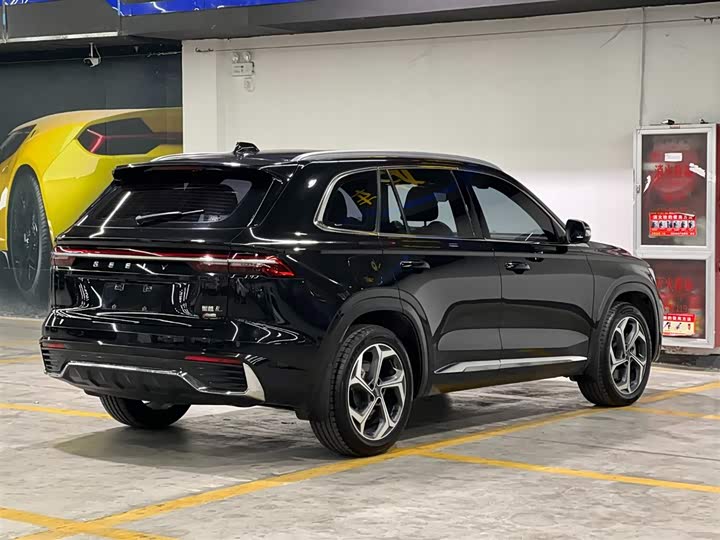 Фото 5 - Geely Monjaro